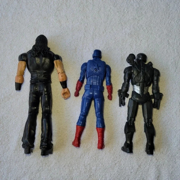 Avengers and  a Wrestler Ironman Captain America McIntyre - Picture 2 of 12